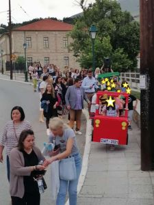 1ο Δημ. Σχολ. Σιάτιστας: Ένα ταξίδι με προορισμό το καλοκαίρι 1ο Δημ. Σχολ. Σιάτιστας: Ένα ταξίδι με προορισμό το καλοκαίρι