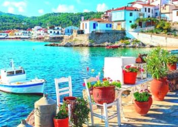 Freedom Pass 150 και 300 ευρώ για διακοπές – Πότε κάνετε αίτηση