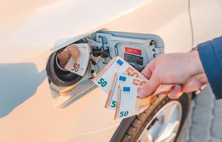 Fuel Pass 2: Πώς να εκδώσετε την κάρτα για έξτρα μπόνους στο επίδομα βενζίνης