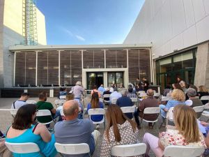 Ο Μιχάλης Τριανταφυλλίδης παρουσίασε το βιβλίο του στην Κοζάνη Ο Μιχάλης Τριανταφυλλίδης παρουσίασε το βιβλίο του στην Κοζάνη