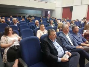 Πόντιοι, Θράκες, Μικρασιάτες και Βλάχοι ένωσαν δυνάμεις για την επιβίωση των πολιτιστικών συλλόγων