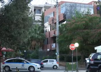 Έκρηξη στο Σισμανόγλειο: Μπήκαν ντυμένοι γιατροί και ακινητοποίησαν τη φύλακα