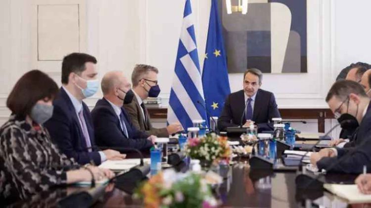 Όπισθεν ολοταχώς για πρόωρες εκλογές ο Κυριάκος Μητσοτάκης