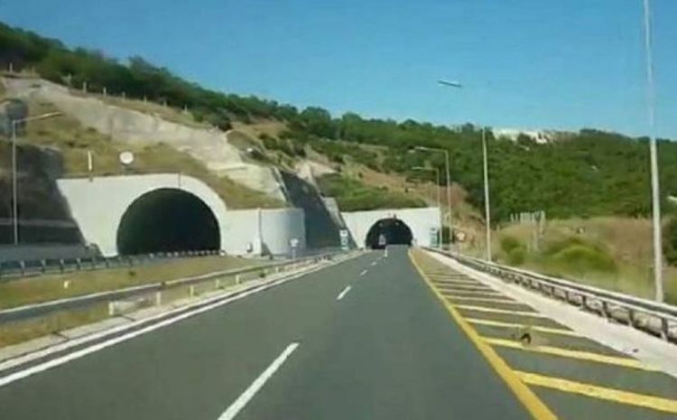 Διακοπή της κυκλοφορίας σε τμήμα της Εγνατίας Οδού από τον α/κ Βέροιας έως τον α/κ Πολυμύλου