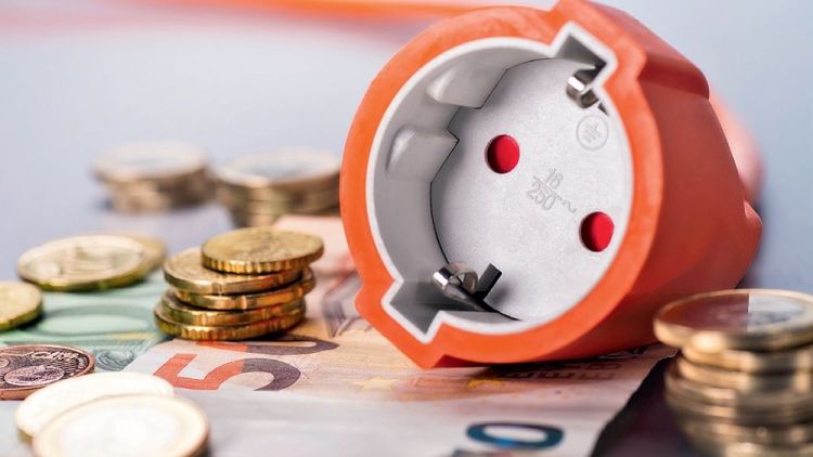 Επιδότηση ηλεκτρικού ρεύματος: Αυξημένα τα ποσά – Τι κερδίζουν νοικοκυριά, επιχειρήσεις, αγρότες