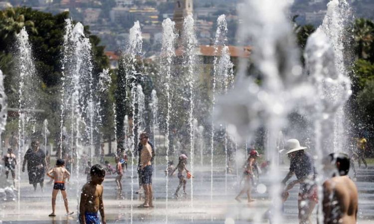 Ευρώπη καύσωνας: Ακραίες θερμοκρασίες σε Πορτογαλία, Ισπανία, Γαλλία και Βρετανία