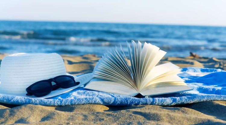 Οι ξένοι διαβάζουν