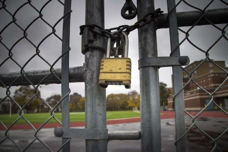 Ο Αυγενάκης οδηγεί σε λουκέτο το ερασιτεχνικό ποδόσφαιρο!