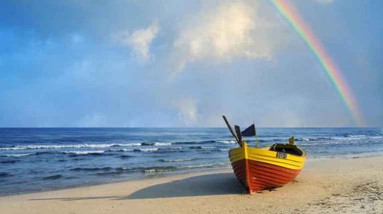 Ο Καιρός Σήμερα: Ηλιοφάνεια και ζέστη, με συννεφιά μετά το μεσημέρι