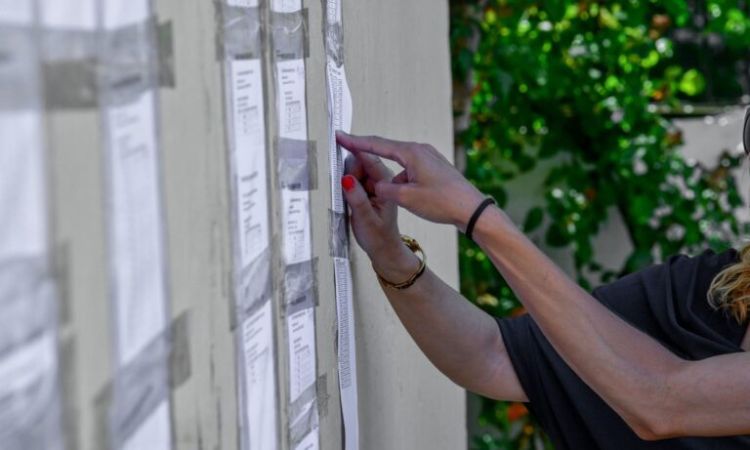 Πανελλήνιες 2022: Ανακοινώθηκαν οι Ελάχιστες Βάσεις Εισαγωγής στα Πανεπιστήμια