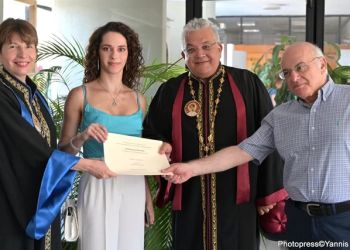 Φοιτήτρια πήρε το πρώτο καθαρό 10 – Το πρώτο στην ιστορία