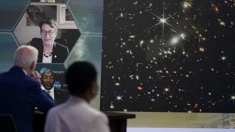 James Webb: Η Πρώτη Φωτογραφία Από Το Πανίσχυρο Τηλεσκόπιο Είναι Γεγονός – Πώς Ήταν Το Σύμπαν Πριν 13 Δις Χρόνια
