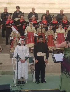 Άνοιξε η αυλαία για το κορυφαίο χορωδιακό γεγονός της Δυτικής Μακεδονίας Άνοιξε η αυλαία για το κορυφαίο χορωδιακό γεγονός της Δυτικής Μακεδονίας