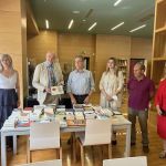 Δωρεά βιβλίων από τον Αν. Γενικό Πρόξενο της Ομοσπονδιακής Δημοκρατίας της Γερμανίας, Carsten Müller