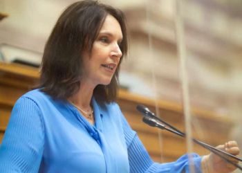 Καλλιόπη Βέττα – Ομιλία στην Βουλή: Το περιβάλλον γίνεται έρμαιο στα χέρια της κυβέρνησης