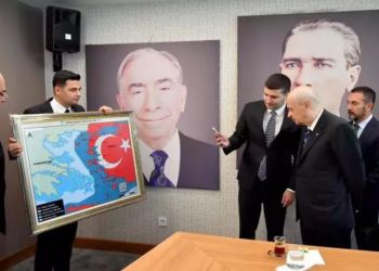 Προκλήσεις Δίχως Τέλος Από Τουρκία: Xάρτης Με Αιγαίο Και Κρήτη Υπό Τουρκική Κατοχή Στα Χέρια Του Μπαχτσελί