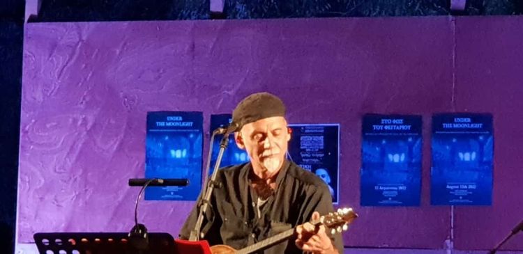 Αυγουστιάτικο φεγγάρι….στο μουσείο Αιανής