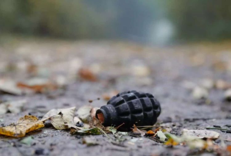 Κοζάνη: Έκαναν εργασίες σε σπίτι και βρήκαν χειροβομβίδες του Β’ Παγκοσμίου σε σεντούκι