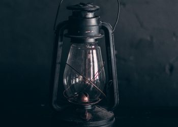 «Κομμένο» ντους, φούρνος και σιδέρωμα: Η Ευρώπη βγαίνει από την πρίζα λόγω ενεργειακής κρίσης