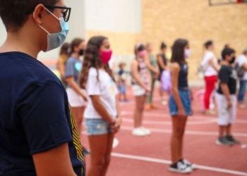 Κορονoϊός: Διαφωνούν οι ειδικοί για τη μάσκα στα σχολεία – Σύντομα οι τελικές αποφάσεις