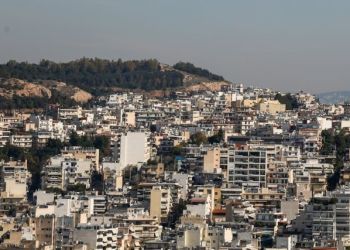 Τι αλλάζει στις μεταβιβάσεις των ακινήτων – Όσα πρέπει να γνωρίζετε