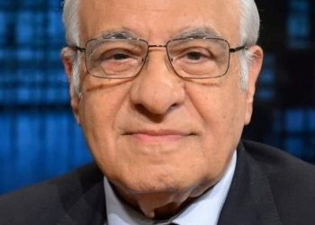 Το Αυγουστιάτικο Φεγγάρι: Ένα επίκαιρο άρθρο του Διονύση Σιμόπουλου