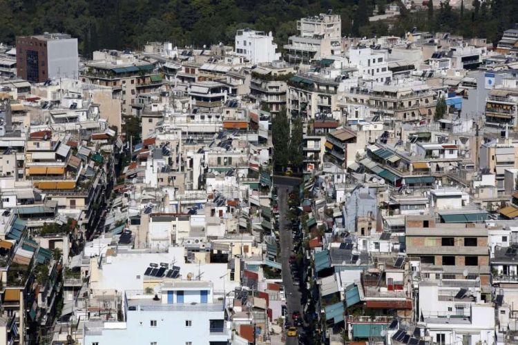 Το σχέδιο για φθηνή στέγαση: Κρατική επιχορήγηση με λεφτά στο χέρι ή άτοκα δάνεια για ανακαίνιση σπιτιών – Ποιοι οι δικαιούχοι