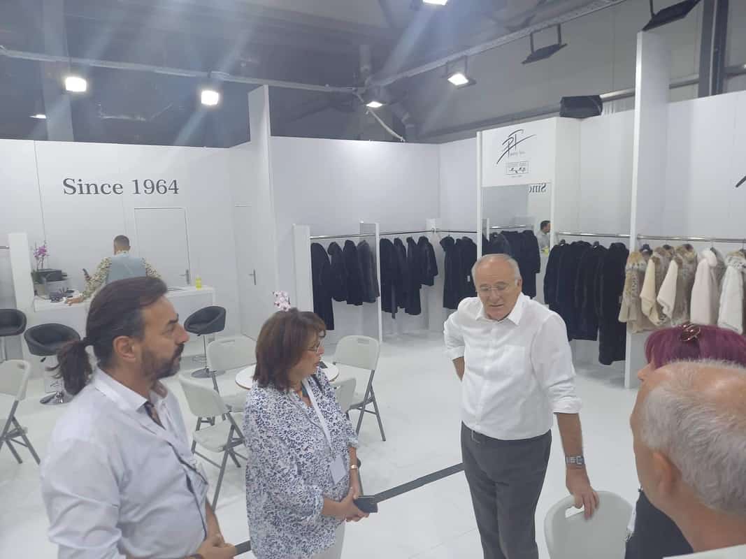 47η έκθεση Γούνας: Στη σκιά της Ρώσο - Ουκρανικής κρίσης η αξιόλογη προσπάθεια του Κλάδου να σταθεί όρθιος! 47η έκθεση Γούνας: Στη σκιά της Ρώσο Ουκρανικής κρίσης η αξιόλογη προσπάθεια του Κλάδου να σταθεί όρθιος!