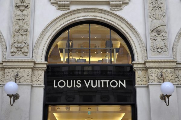 Louis Vuitton: Ο οραματιστής που έχτισε μία αυτοκρατορία επειδή κατάλαβε ότι το παν στη ζωή είναι το ταξίδι