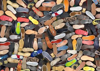 Ααδε: Χωρίς Αποδείξεις Πούλησε Κατάστημα Παπούτσια Αξίας 2,8 Εκατ. Ευρώ