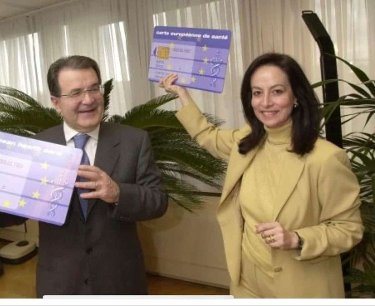 Αναφορά στο έργο Άννας Διαμαντοπούλου για την Ευρωπαϊκή Κάρτα Υγείας Αναφορά στο έργο Άννας Διαμαντοπούλου για την Ευρωπαϊκή Κάρτα Υγείας