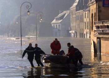 Γαλλία: Μετά Την Ξηρασία, Καταιγίδες Στην Κορσική