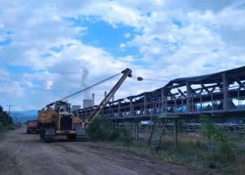 Δε λειτουργεί το σύστημα διαβροχής στους ταινιοδρόμους μεταφοράς τέφρας από τον ΑΗΣ Αγίου Δημητρίου στα Ορυχεία Δε λειτουργεί το σύστημα διαβροχής στους ταινιοδρόμους μεταφοράς τέφρας από τον ΑΗΣ Αγίου Δημητρίου στα Ορυχεία