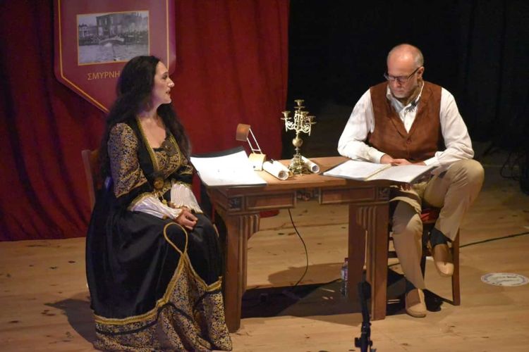 Η μουσικοθεατρική παράσταση "Πάλι με χρόνια με καιρούς..." στο "Πολιτιστικό Καλοκαίρι" του Δήμου Φλώρινας Η μουσικοθεατρική παράσταση “Πάλι με χρόνια με καιρούς…” στο “Πολιτιστικό Καλοκαίρι” του Δήμου Φλώρινας