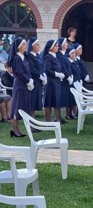 Μνημείο για τα θύματα αλλά και τους ήρωες - υγειονομικούς της πανδημίας στο εξωκλήσι της Παναγίας στην Κοζάνη Μνημείο για τα θύματα αλλά και τους ήρωες – υγειονομικούς της πανδημίας στο εξωκλήσι της Παναγίας στην Κοζάνη