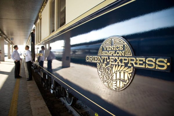 Το σύγχρονο Orient Express υπόσχεται στιγμές μαγικές στους επιβάτες του