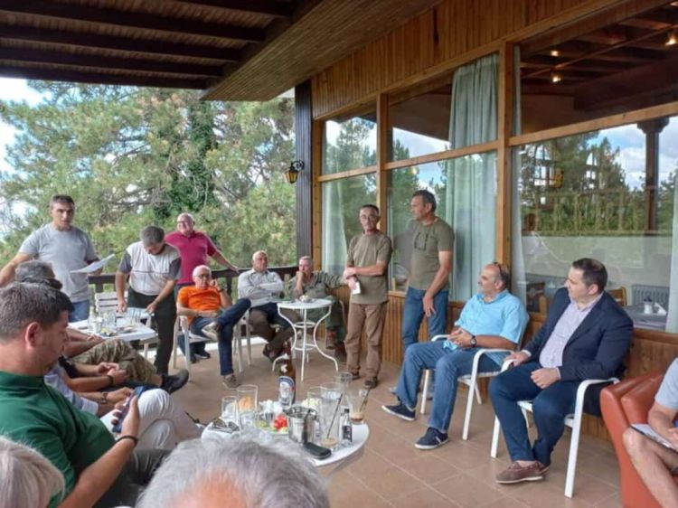  Ένα γεμάτο τριήμερο, με αναγνώριση καθαροαιμίας κυνηγετικών σκύλων