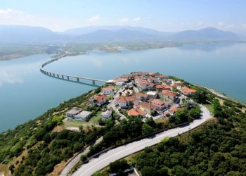 Ημερήσιες εκδρομές με βάση την Κατερίνη – Κοζάνη και Νεράϊδα