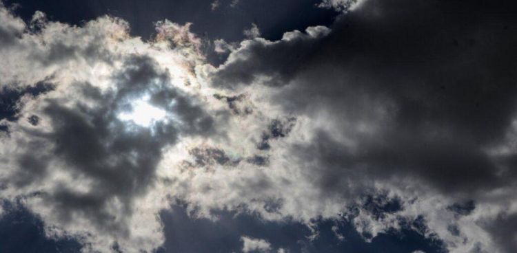 Ο Καιρός Σήμερα: Νεφώσεις, αυξημένες τις απογευματινές ώρες με τοπικές βροχές και μεμονωμένες καταιγίδες