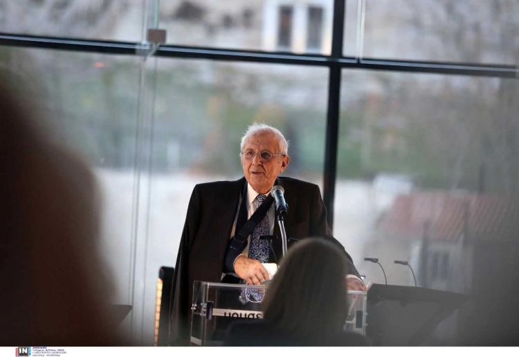 Πέθανε ο Δημήτρης Παντερμαλής – Ήταν υπεύθυνος ανασκαφών στον αρχαιολογικό χώρο του Δίου