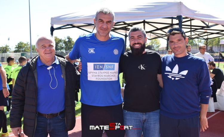 Φίλος της ΑΕΠ Κοζάνης ο Θρύλος Τραϊανός Δέλλας – Βαριά ήττα – Μεγάλο κέρδος οι εμπειρίες…