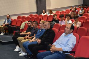 Hμερίδα με θέμα "Άσκηση, διατροφή, ύπνος και ακαδημαϊκές υποχρεώσεις αθλητών παιδικής και εφηβικής ηλικίας" Hμερίδα με θέμα “Άσκηση, διατροφή, ύπνος και ακαδημαϊκές υποχρεώσεις αθλητών παιδικής και εφηβικής ηλικίας”