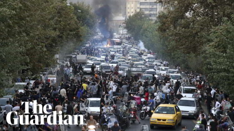 Iράν: Χάος Στην 7Η Ημέρα Των Διαδηλώσεων – Παγκόσμια Ανησυχία Και Καταδίκη Για Το Σκοταδισμό