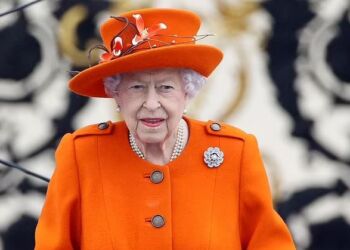 Βρετανία: Υπό Ιατρική Επίβλεψη Η Βασίλισσα Ελισάβετ – Ανησυχία Για Την Υγεία Της