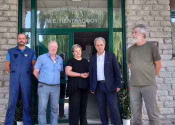 Γιώργος Αμανατίδης Επίσκεψη στο Καρούτειο Γυμνάσιο/Λύκειο Πενταλόφου & στη Δομή Φιλοξενίας Ανηλίκων