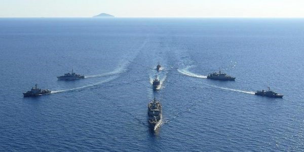 Ελληνοτουρκικά - Το ακραίο σενάριο περικύκλωσης ελληνικού νησιού από τουρκικά πλοία Ελληνοτουρκικά – Το ακραίο σενάριο περικύκλωσης ελληνικού νησιού από τουρκικά πλοία