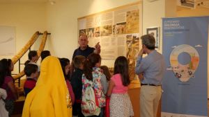 Ομοίωμα του μεγαλύτερου χαυλιόδοντα του κόσμου με ανακυκλώσιμα υλικά