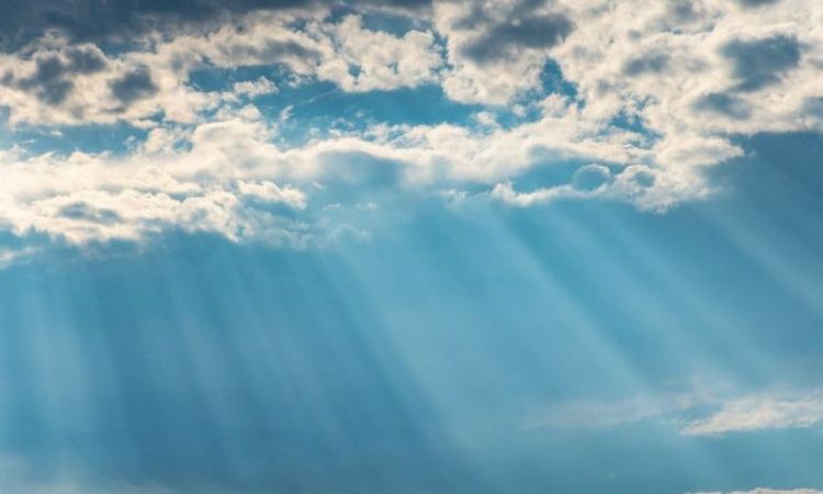 Καιρός: Γενικά αίθριος με λίγες νεφώσεις από το μεσημέρι και μετά, για αύριο Πέμπτη