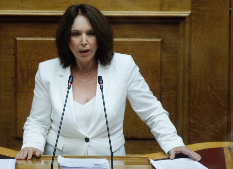 Καλλιόπη Βέττα: Να μην κινδυνέψουν ζωές παιδιών από την αδιαφορία της κυβέρνησης