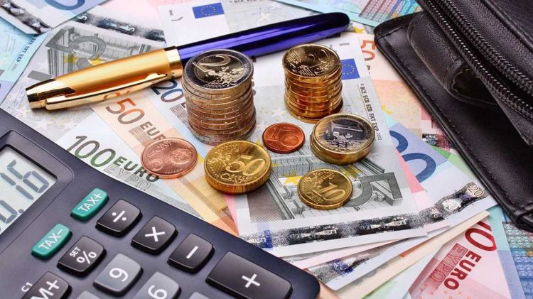 Μόνη λύση για τα “κόκκινα δάνεια” ο εξωδικαστικός συμβιβασμός για τράπεζες και οφειλέτες